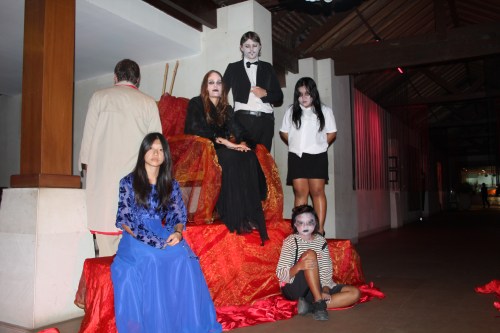 The staff greeting us for dinner and promoting the evening's entertainment