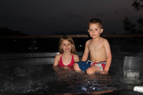 Night time hot tubbing!