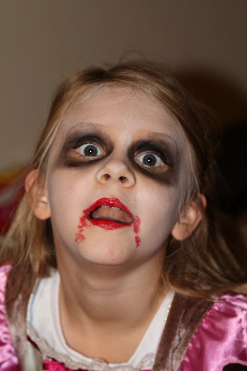 Isabelle's make up looked good!!  