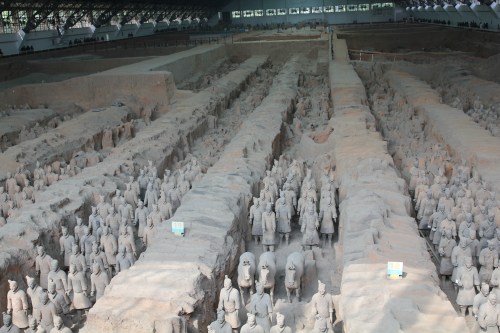 Pit 1 is HUGE.  Approximately 6,000 Warriors in this building.