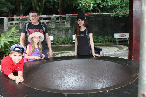 Owen, Kids and our guide, Lily by the Thousand Men Pot